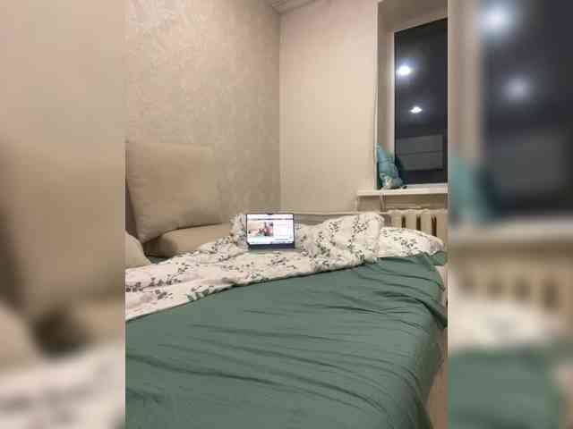 Valeria777161 webcam