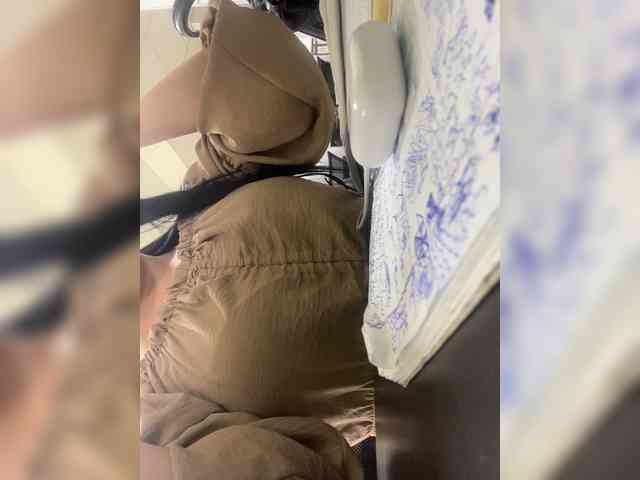 Valeria777161 webcam