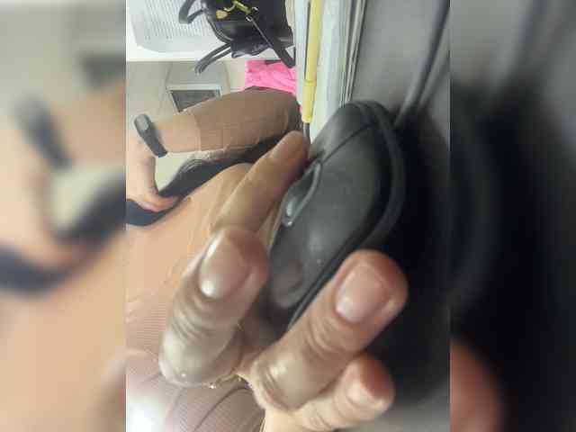 Valeria777161 webcam