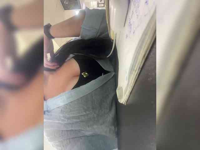 Valeria777161 webcam