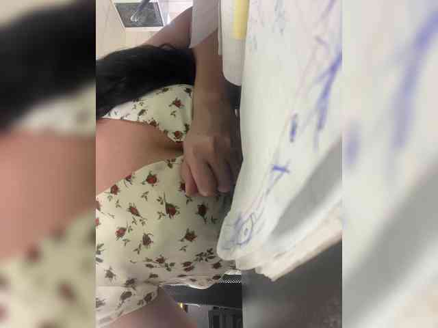 Valeria777161 webcam
