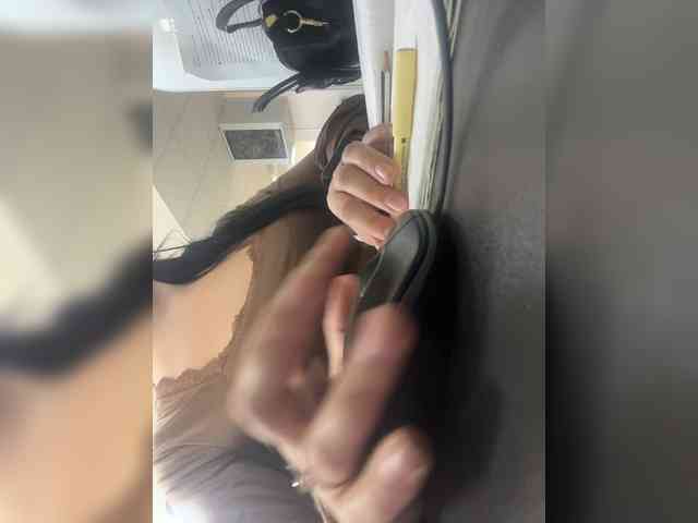 Valeria777161 webcam