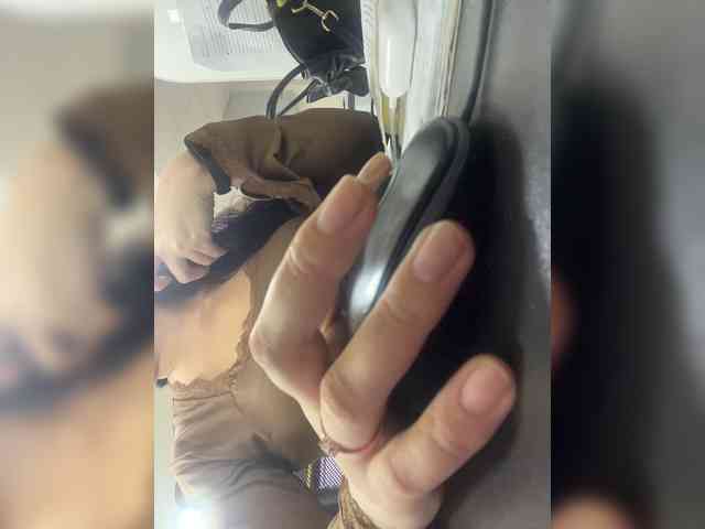 Valeria777161 webcam
