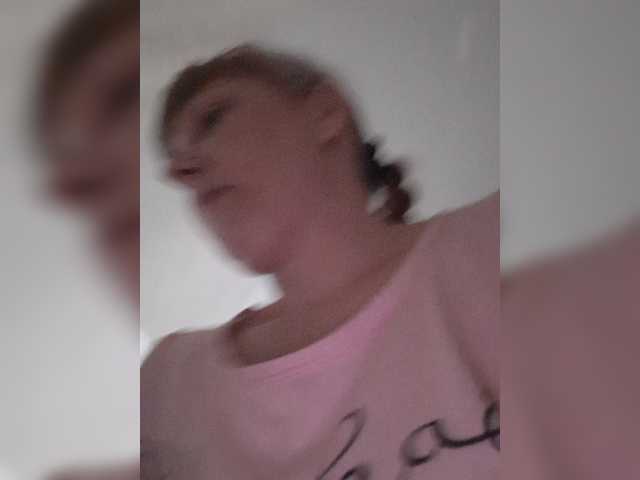 Zlykaa live cam on BongaCams