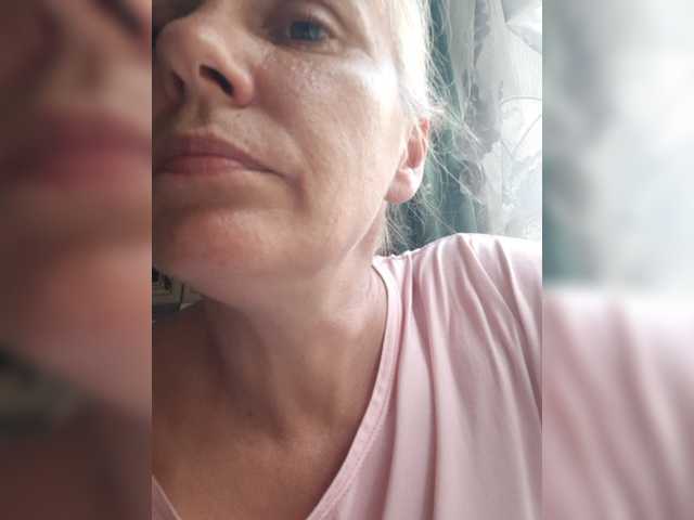 Zlykaa live cam on BongaCams