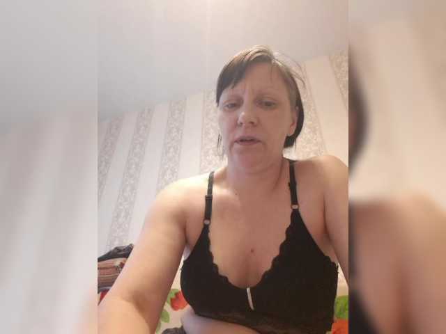 le modèle Zlykaa est en webcam porno dans un show sur le site bongacams, il possède les tags suivants: White/Caucasian,Brunette,Shaved