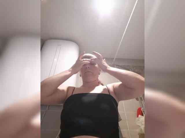 Zlykaa webcam