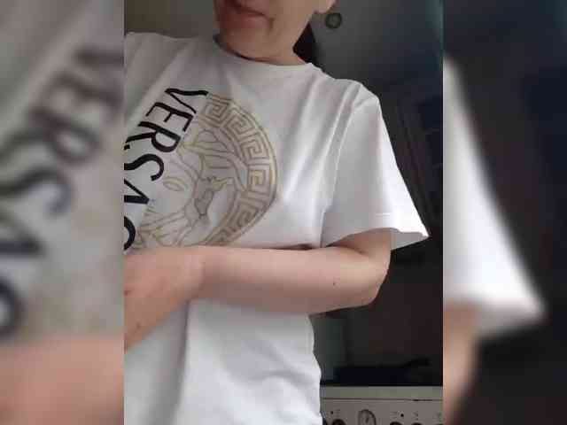 Zlykaa webcam