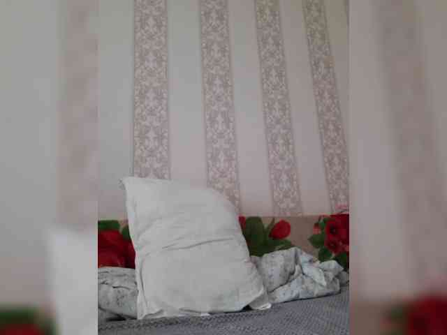 Zlykaa webcam