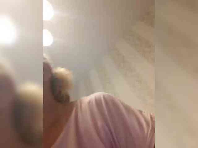 Zlykaa webcam
