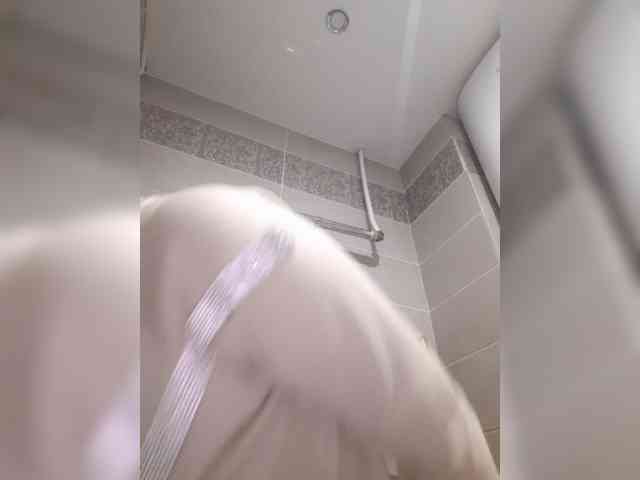Zlykaa webcam
