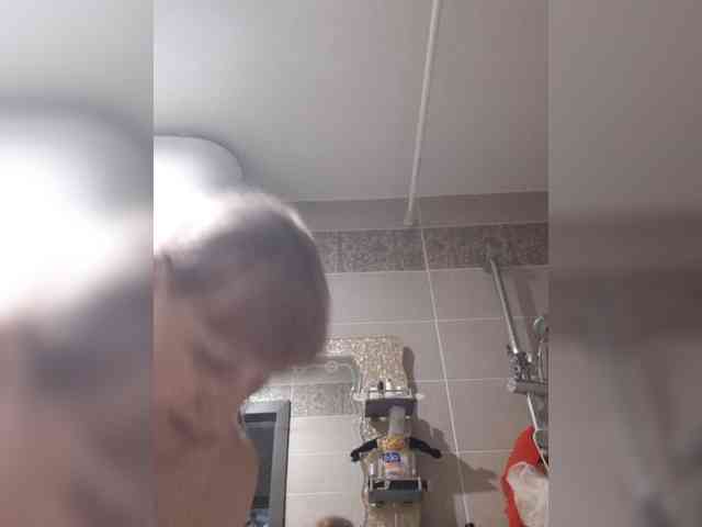 Zlykaa webcam