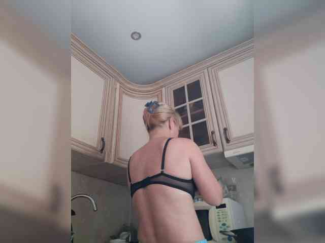 Zlykaa webcam