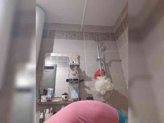 Zlykaa webcam