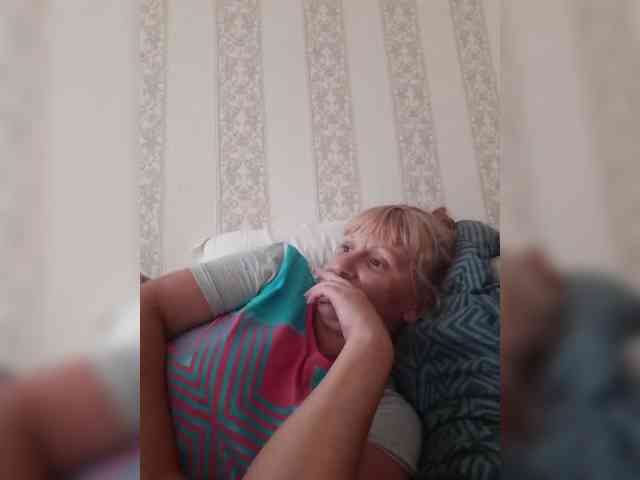 Zlykaa webcam