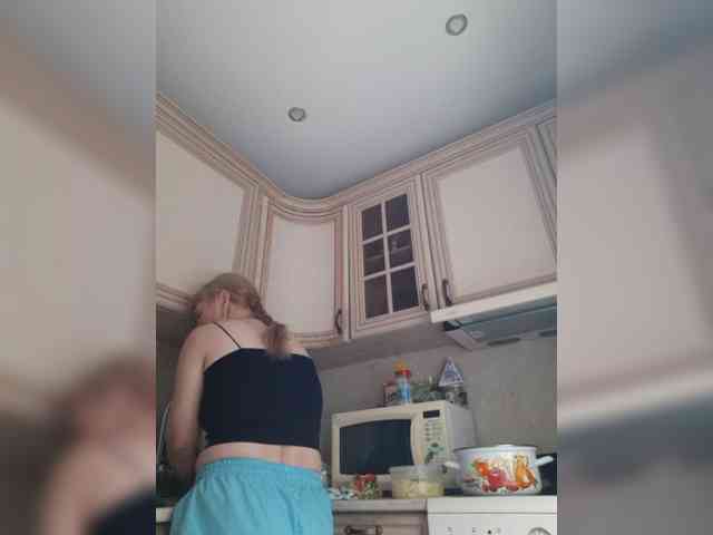 Zlykaa webcam