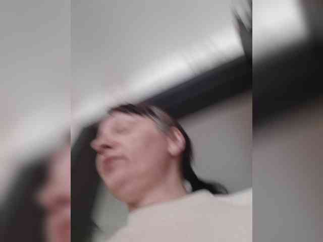 Zlykaa webcam