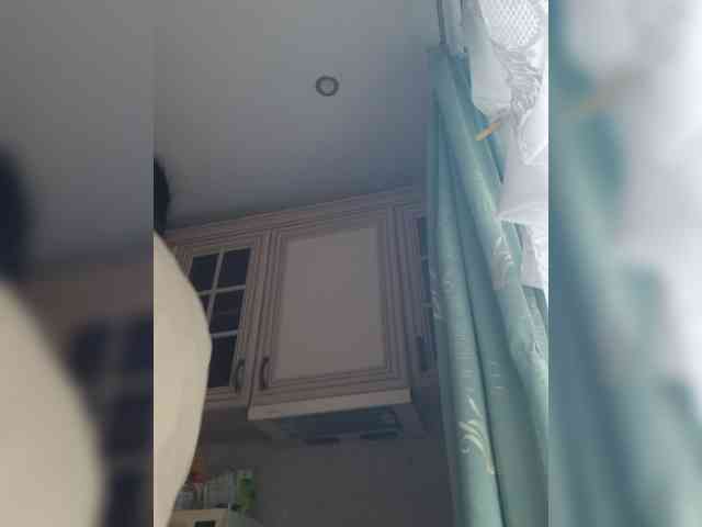 Zlykaa webcam