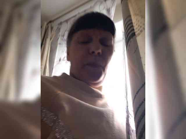 Zlykaa webcam