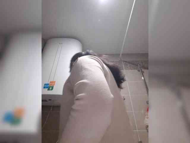 Zlykaa webcam
