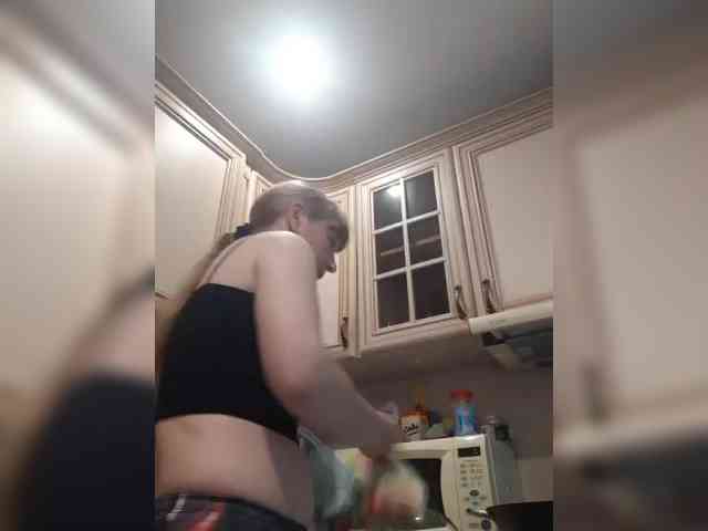 Zlykaa webcam