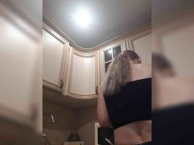 Zlykaa webcam