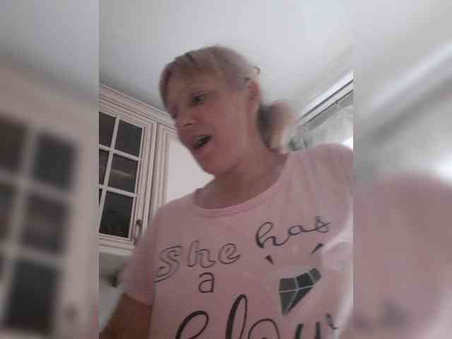 Zlykaa webcam