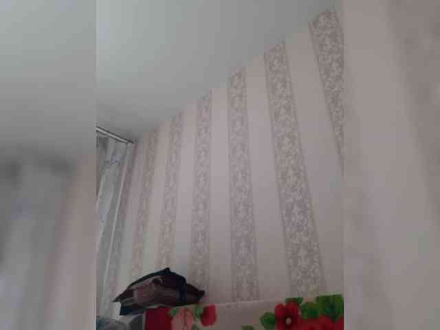 Zlykaa webcam