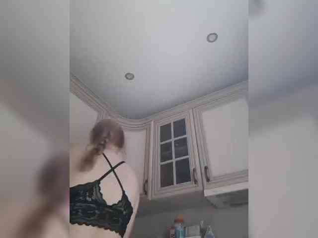 Zlykaa webcam