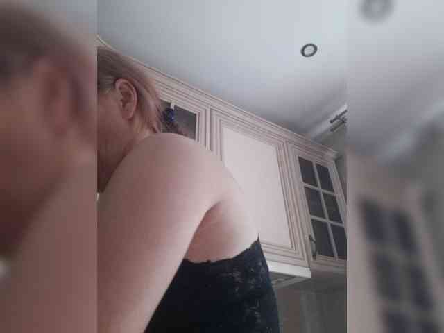 Zlykaa webcam