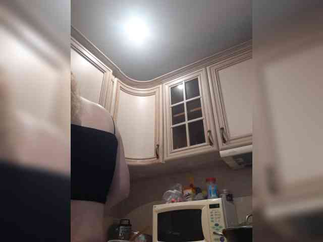 Zlykaa webcam