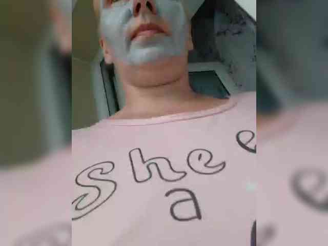 Zlykaa webcam