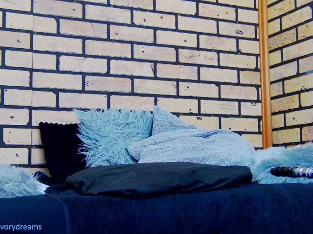 IvoryDreams live cam on BongaCams