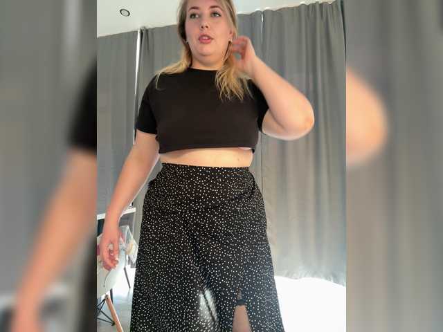 Masia-1's BongaCams show and profile