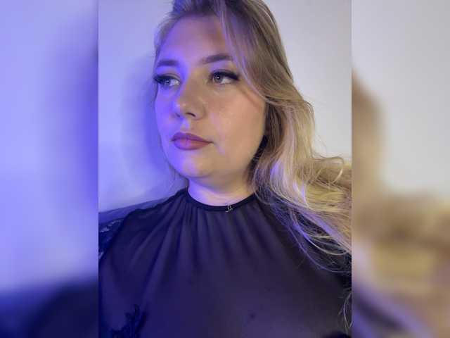 Masia-1 live cam on BongaCams