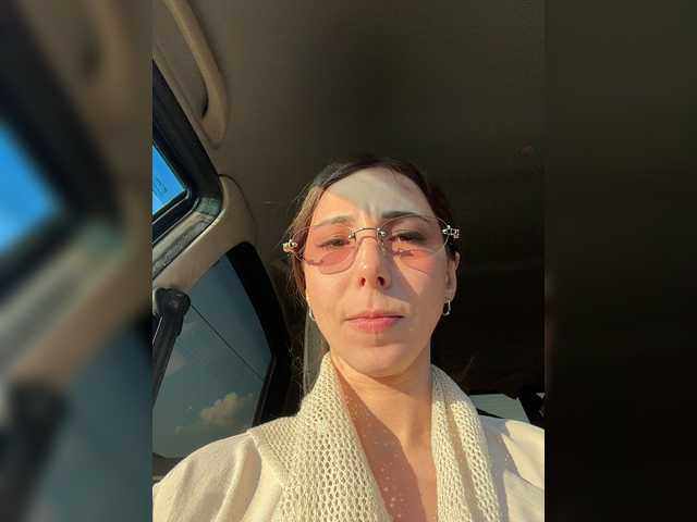Fina771 live cam on BongaCams