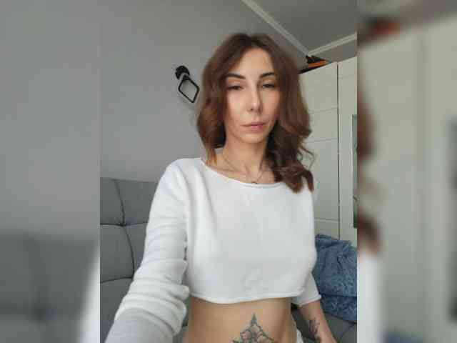 Fina771 Live Webcam on BongaCams