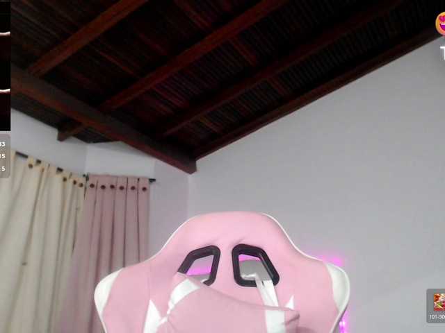 karla-parker live cam on BongaCams