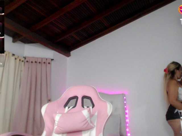 karla-parker live cam on BongaCams