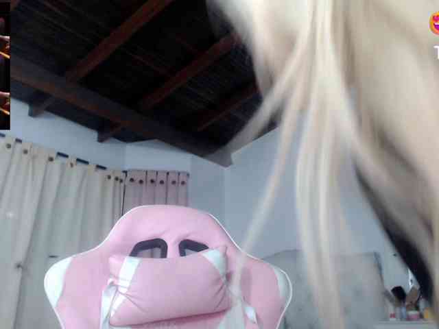 karla-parker webcam