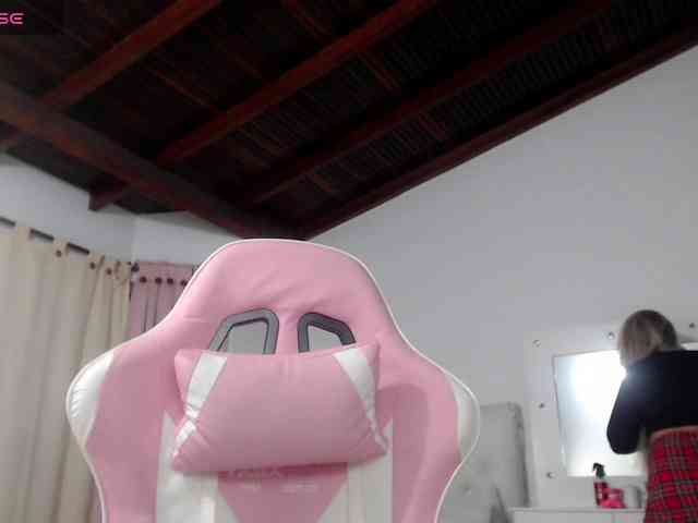 karla-parker webcam