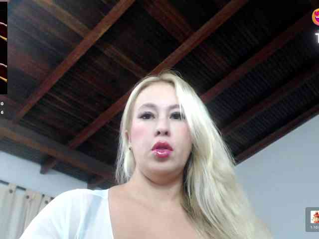 karla-parker webcam