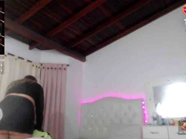 karla-parker webcam