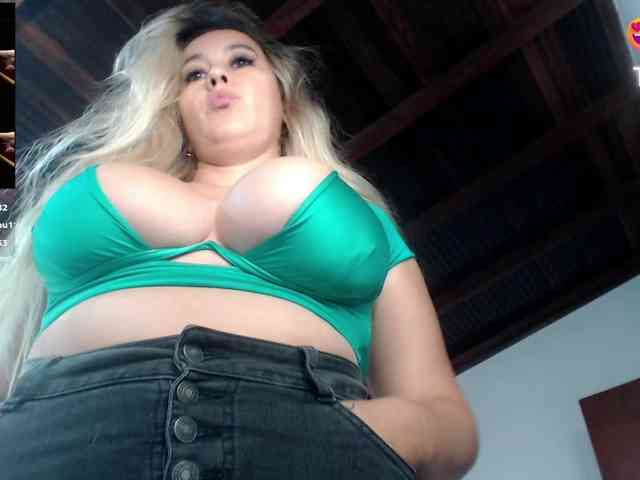 karla-parker webcam