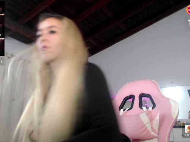 karla-parker webcam