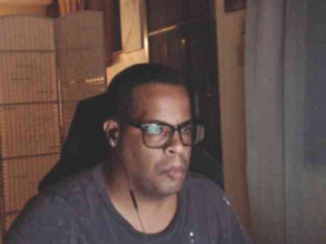 Modesto-1 Live Webcam on BongaCams