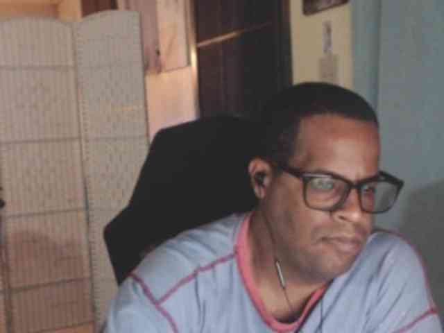 Modesto-1 Live Webcam on BongaCams