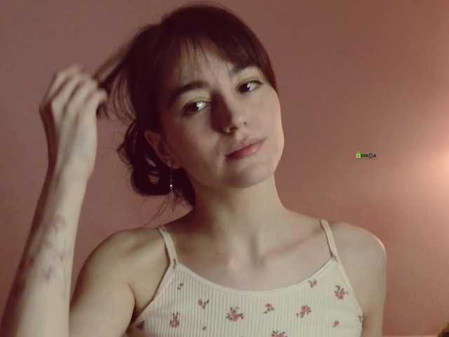 Asya-'s BongaCams show and profile