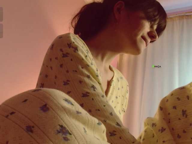 Asya-'s BongaCams show and profile