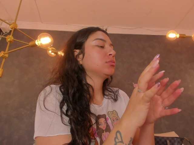 dayra-angels live cam on BongaCams
